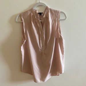 Pale pink sleeveless top